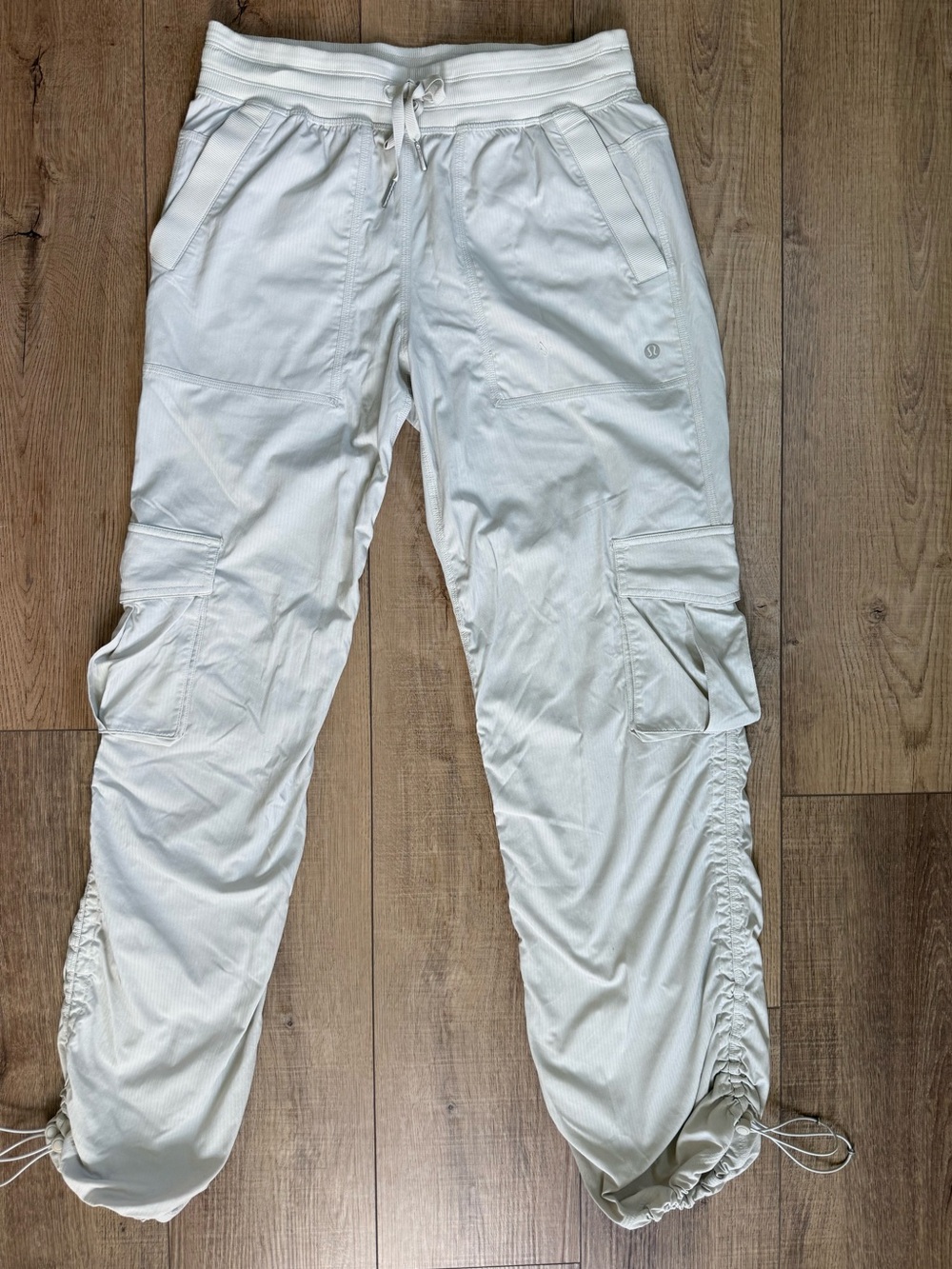 Lululemon Dance Studio Relaxed-Fit Mid-Rise Cargo Pants - Picture 5 of 6